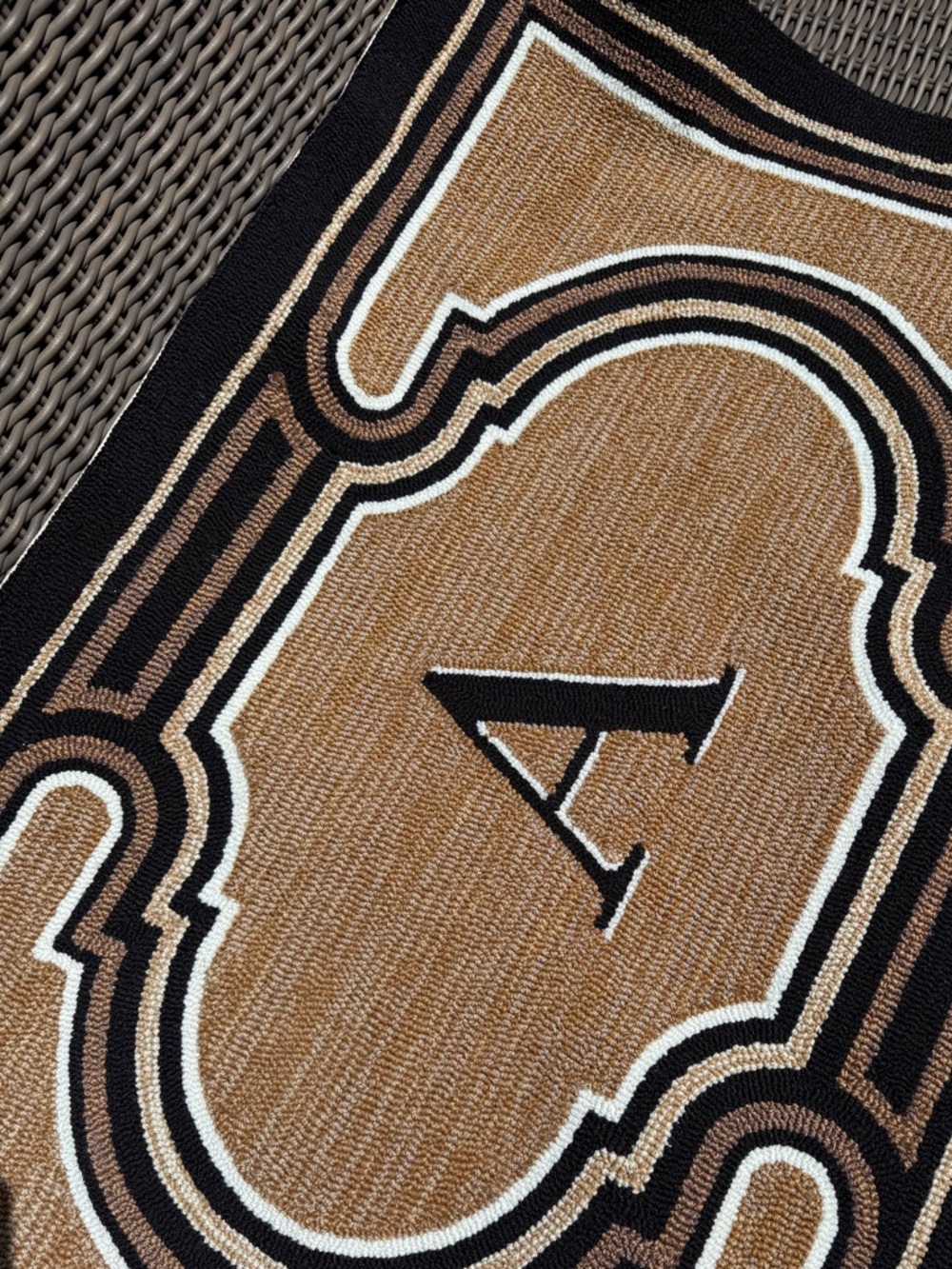 Frontgate Monogrammed 'A' Indoor/Outdoor Rug - Picture 9 of 15